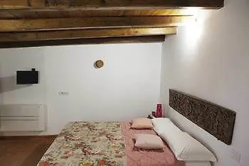 Domus Dea B&B ローマ 3*,  イタリア